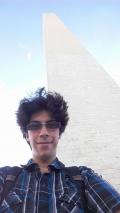 A closer look to the Washington memorial...